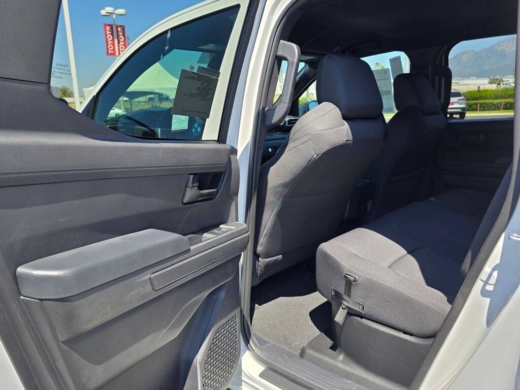 2024 Toyota Tacoma SR Double Cab 5 Bed AT